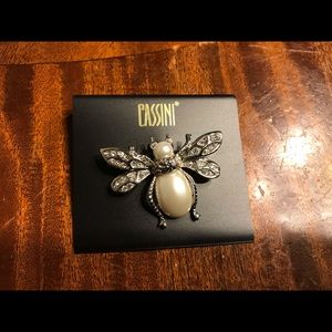 Vintage silver studded bee new